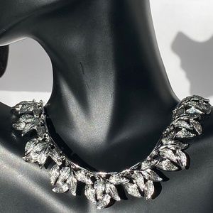 Coro Silver Tone 16" Necklace Leaves Vintage